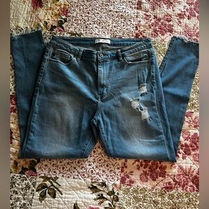 KanCan Women's Skinny Jeans - Distressed Blue